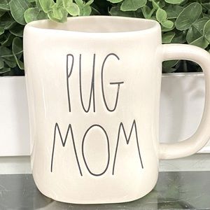 Rae Dunn VHTF PUG  MOM mug 🐶